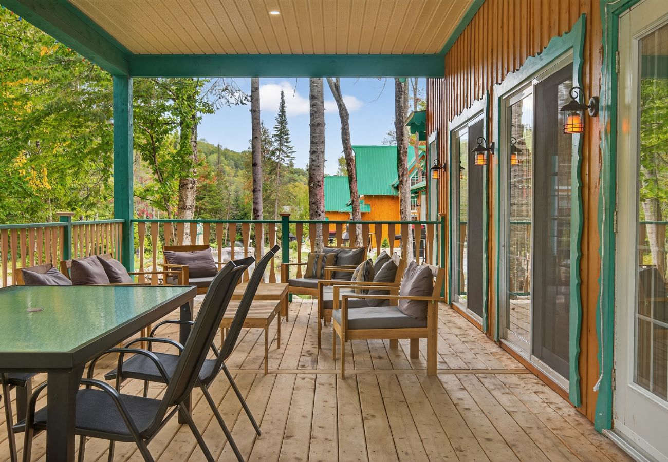 Chalet in Montreal - CAN029 : Le Huard