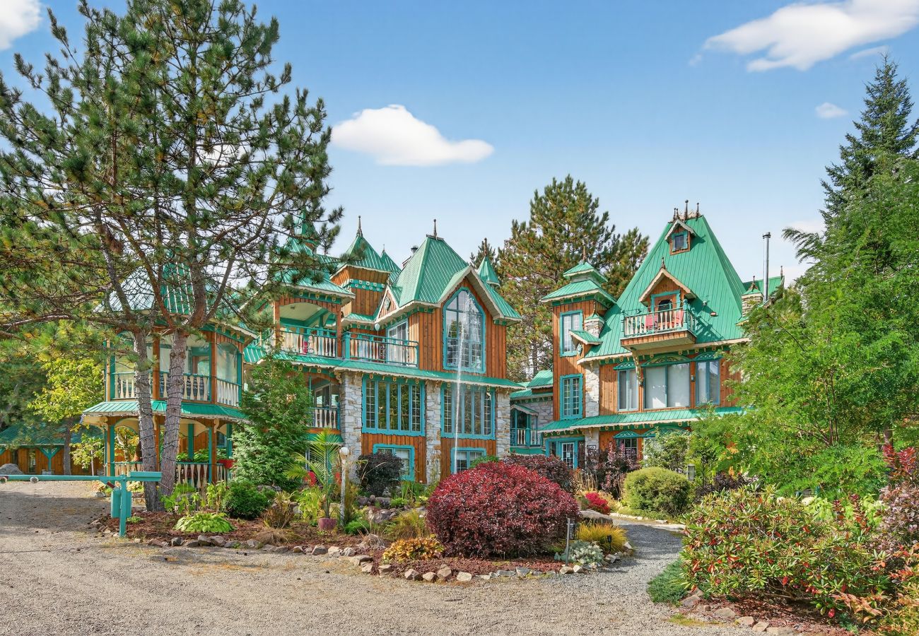 Chalet in Montreal - CAN029 : Le Huard