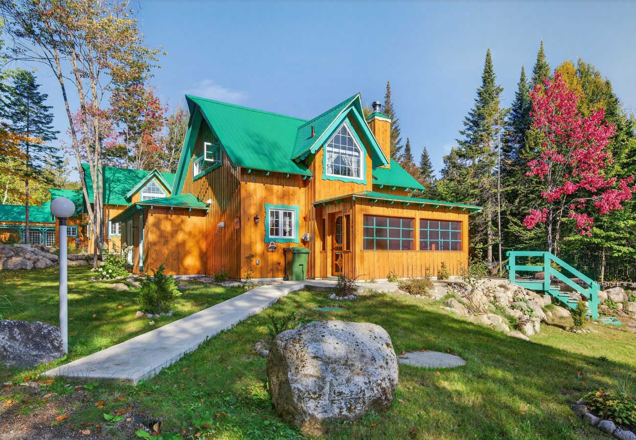 Chalet in Montreal - CAN030 : Le Cardinal