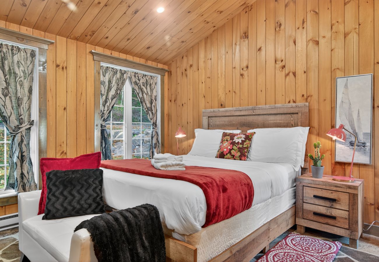 Chalet in Montreal - CAN030 : Le Cardinal