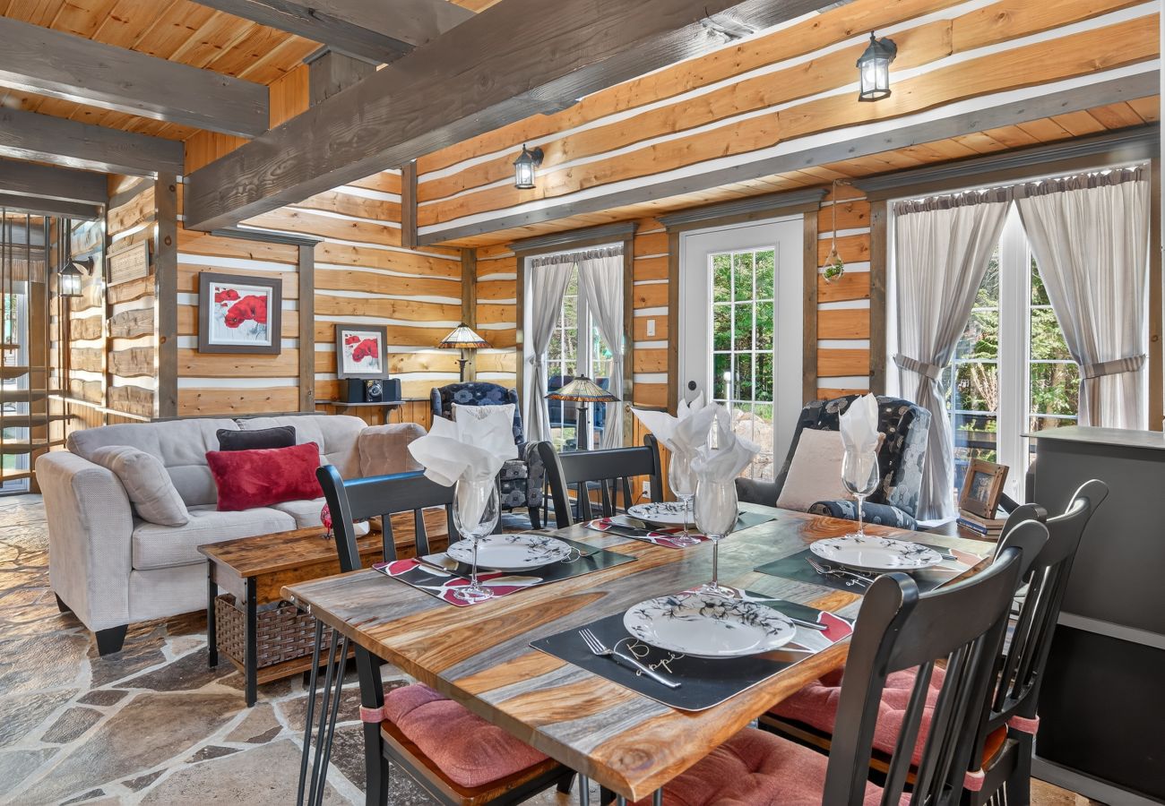 Chalet in Montreal - CAN030 : Le Cardinal