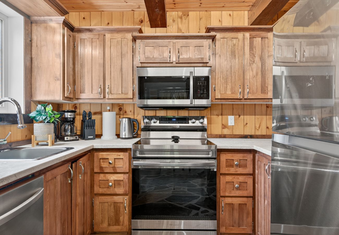 Chalet in Montreal - CAN031 : Le Pic-Bois