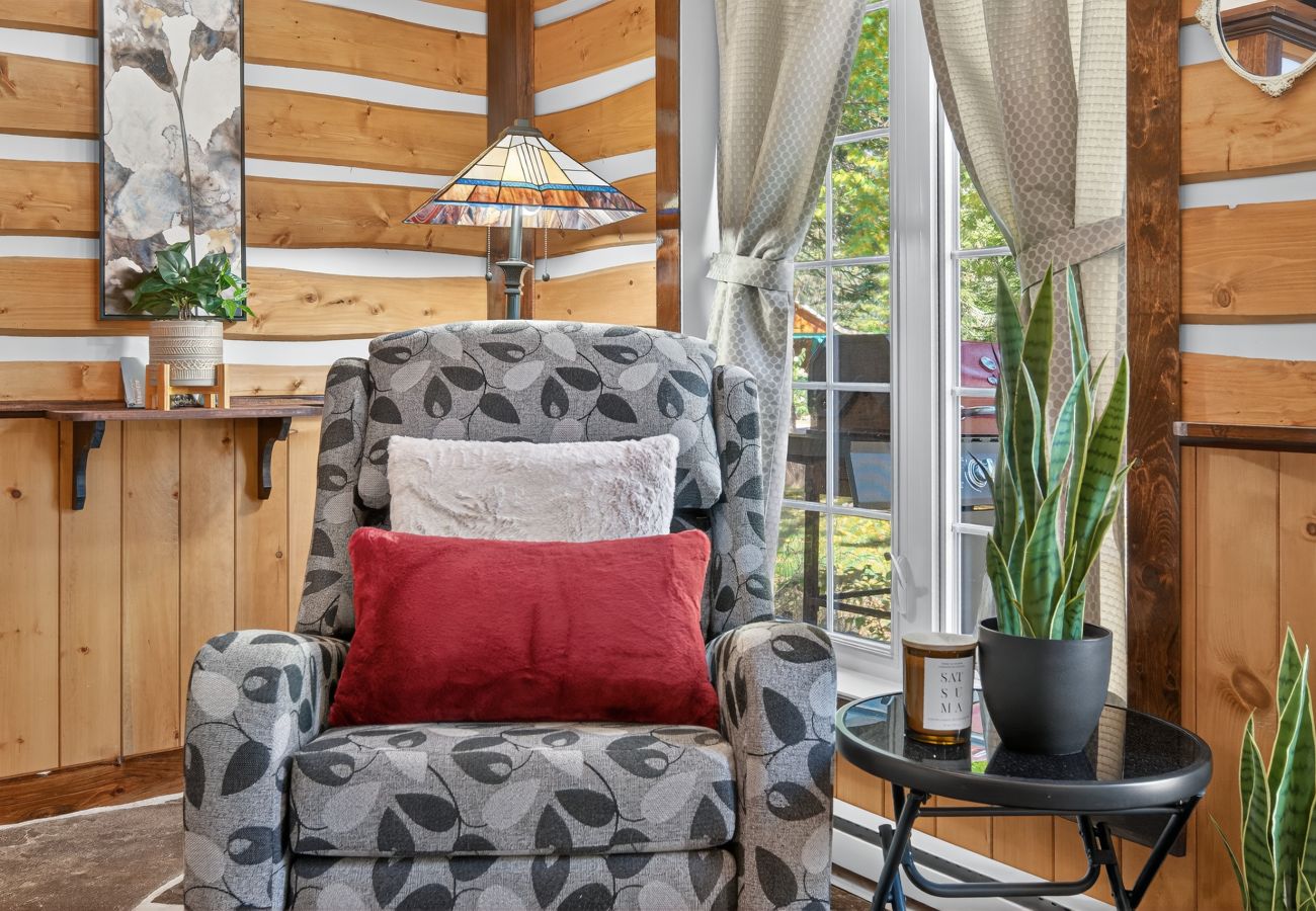Chalet in Montreal - CAN033 : Le Merle