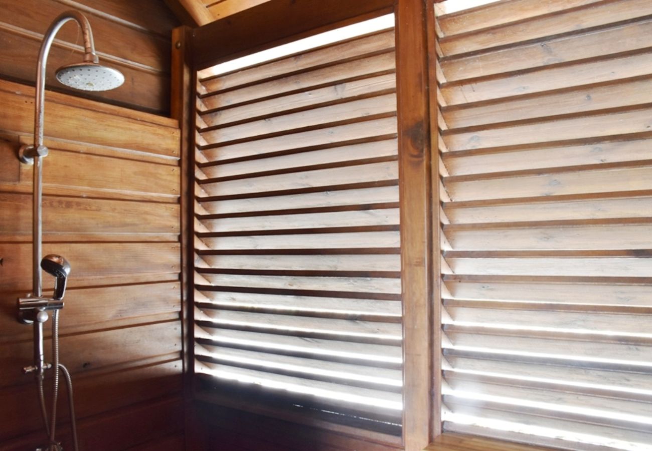 Bungalow in Deshaies - Gite Bleu Outremer 1 à Deshaies ref GEA005