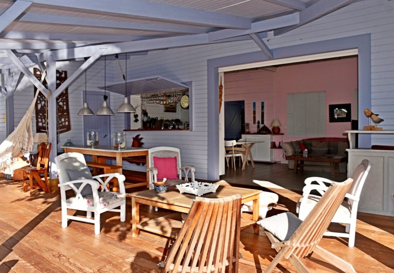 Villa in Deshaies - Villa Bleu Outremer à Deshaies Ref GEA007