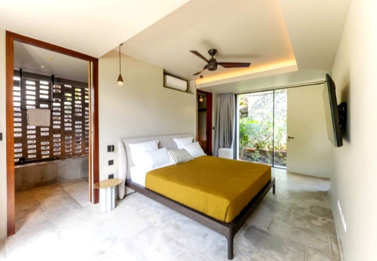 Villa in Le Diamant - Villa Ref M155 au Diamant