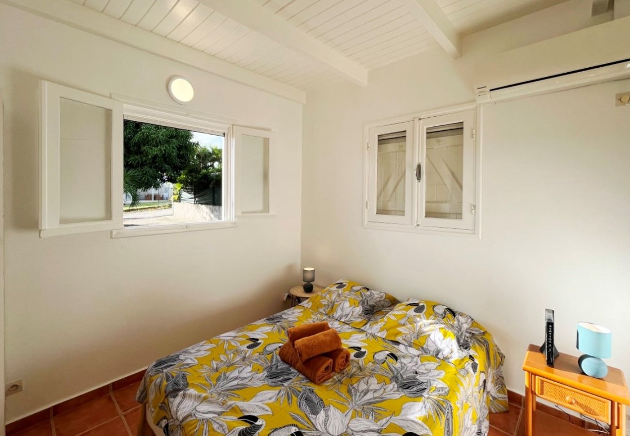 Villa in Saint-François - Villa à Saint François G050B - 2ch piscine