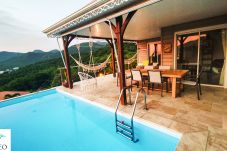 Villa/Dettached house in Les Anses-d'Arlet - Villa Anse d`Arlet Vue mer 6 CH - REF MV301