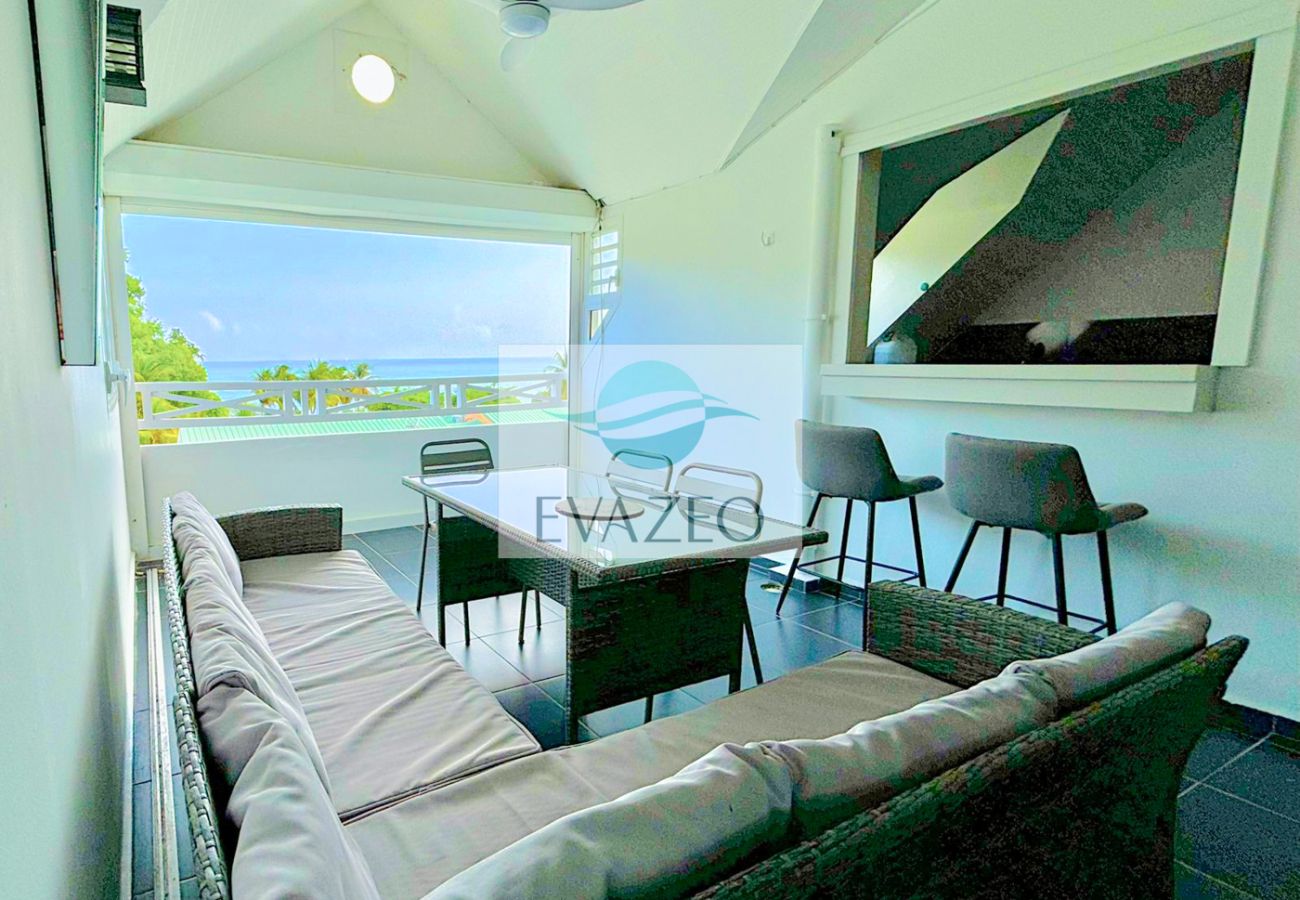 Apartment in Le Gosier - Appartement T4 100m2 standing vue mer REFPM009