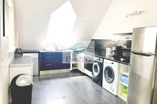 Apartment in Le Gosier - Appartement T4 100m2 standing vue mer REFPM009