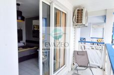 Apartment in Saint-François - Studio Meublé 20m² avec Vue Mer à Saint-François