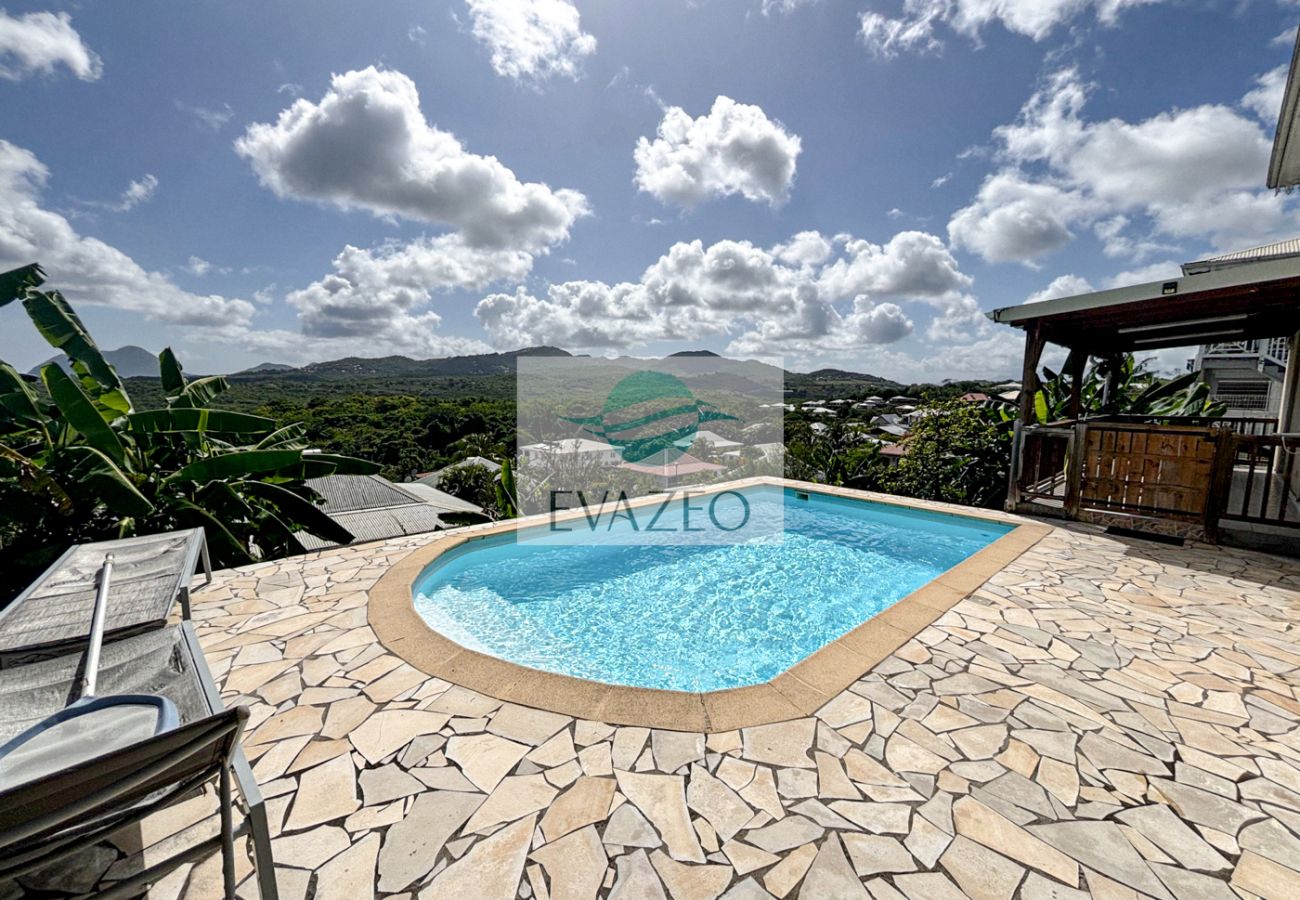 Villa/Dettached house in Sainte-Luce - Villa familiale 4 chambres avec piscine– STE LUCE