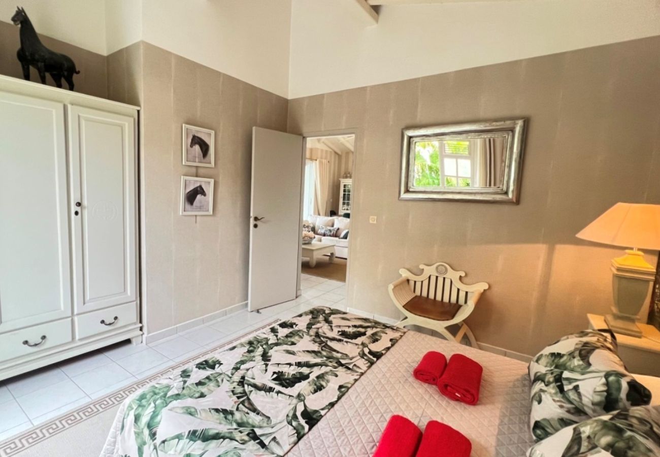 Villa à Saint-François - Villa à Saint François G041B - 3 chambres piscine