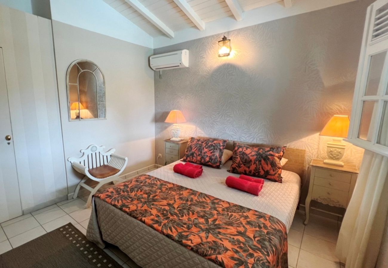 Villa à Saint-François - Villa à Saint François G041B - 3 chambres piscine