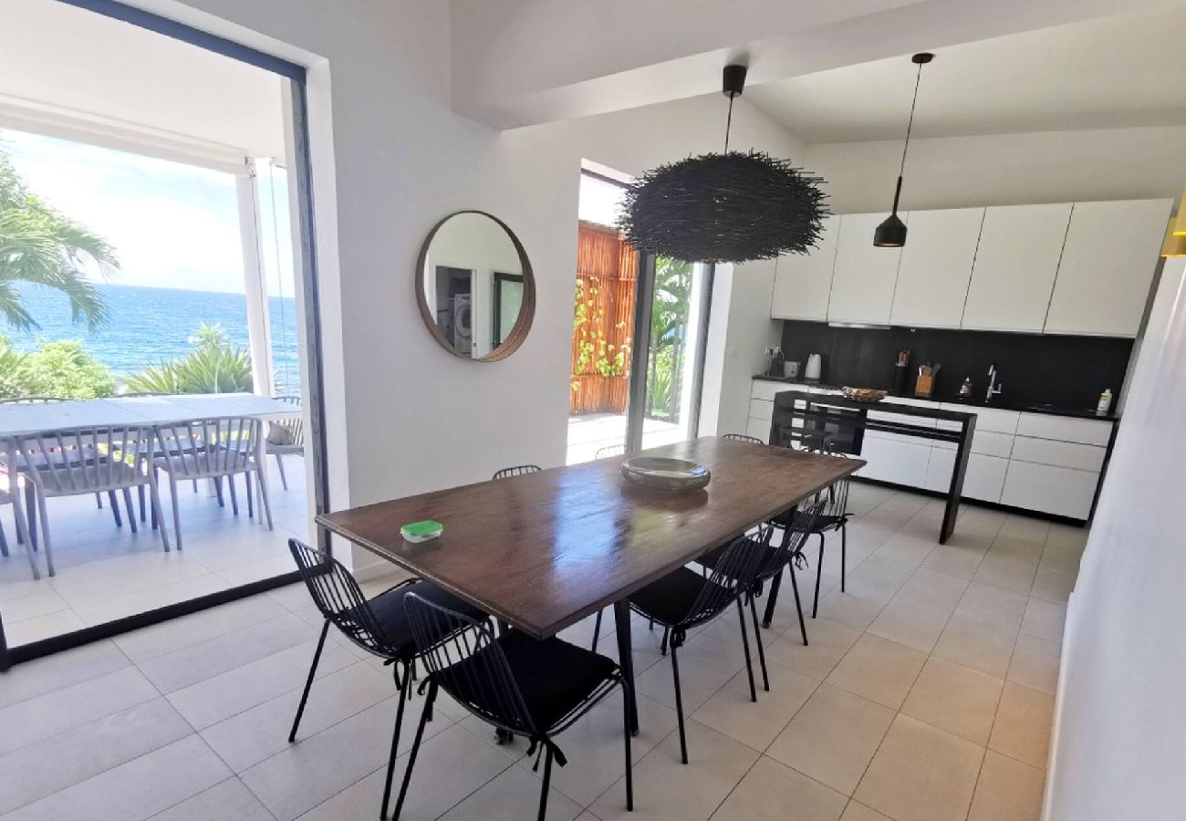 Villa à Le Diamant - Villa de standing au Diamant Ref M160 4 chambres v