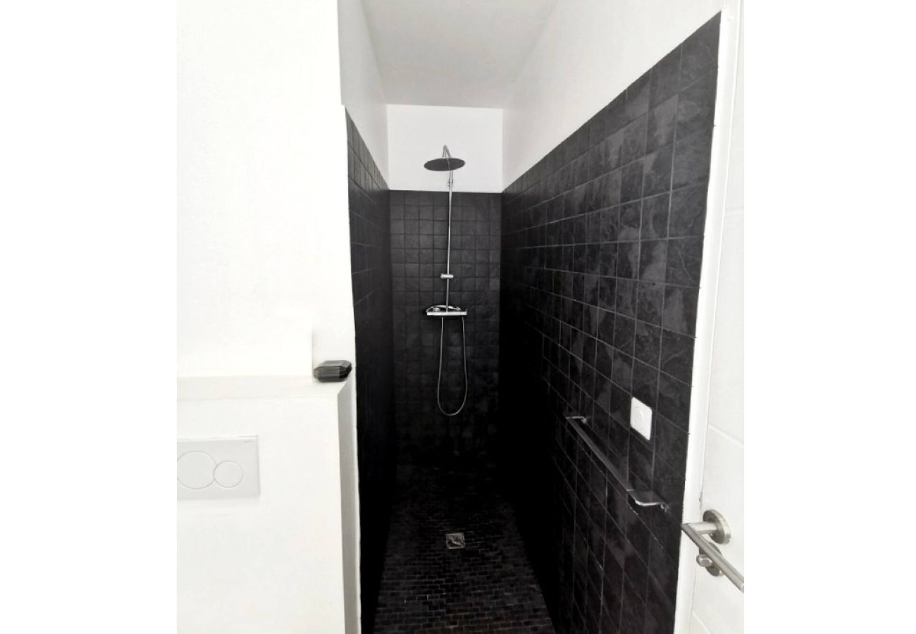 Villa à Le Diamant - Villa de standing au Diamant Ref M160 4 chambres v