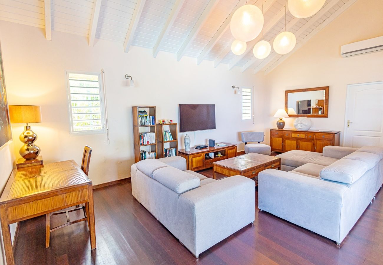 Villa à Deshaies - Villa à Deshaies G166A vue mer 3ch piscine