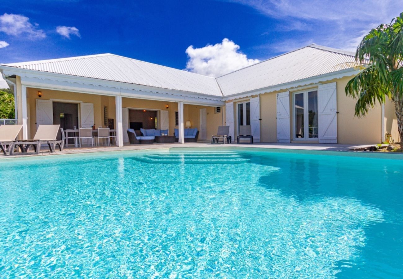 Villa à Deshaies - Villa à Deshaies G166A vue mer 3ch piscine
