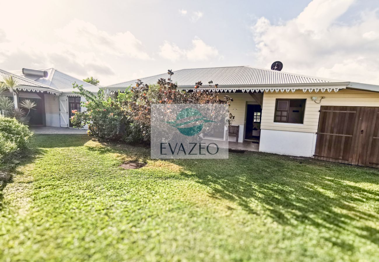 Bungalow à Le Marin - Bungalow au Marin en Martinique - Ref : M020 4 per