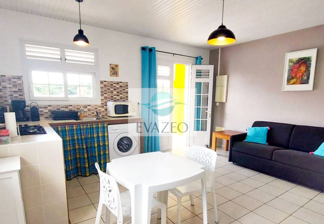 Bungalow à Le Diamant - Bungalow au Diamant en Martinique - Ref : M029A