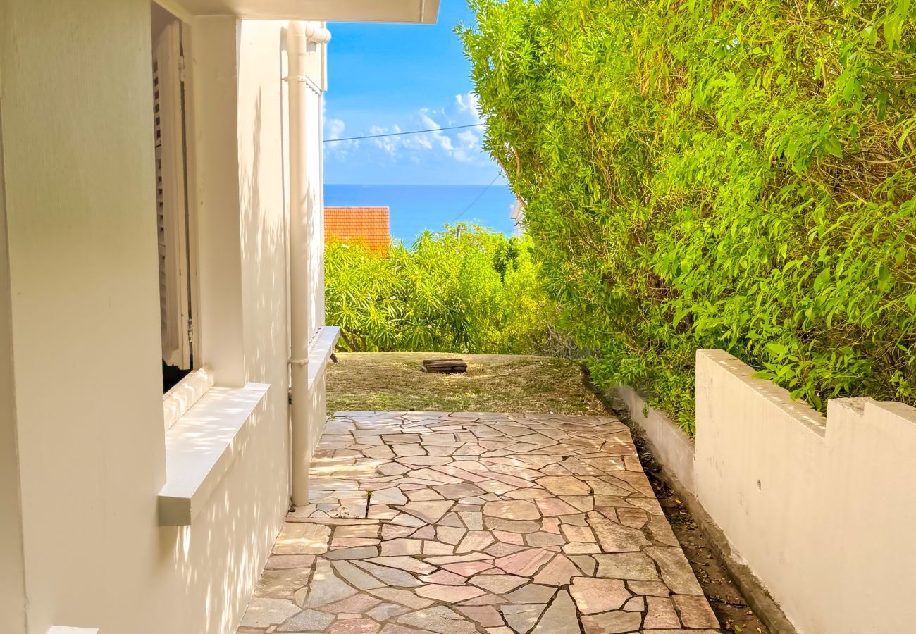 Villa à Le Diamant - Villa au Diamant en Martinique - Ref : M040