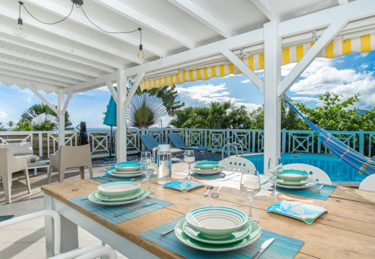 Villa à Rivière-Salée - Villa à Rivière Salée en Martinique - Ref : M135A