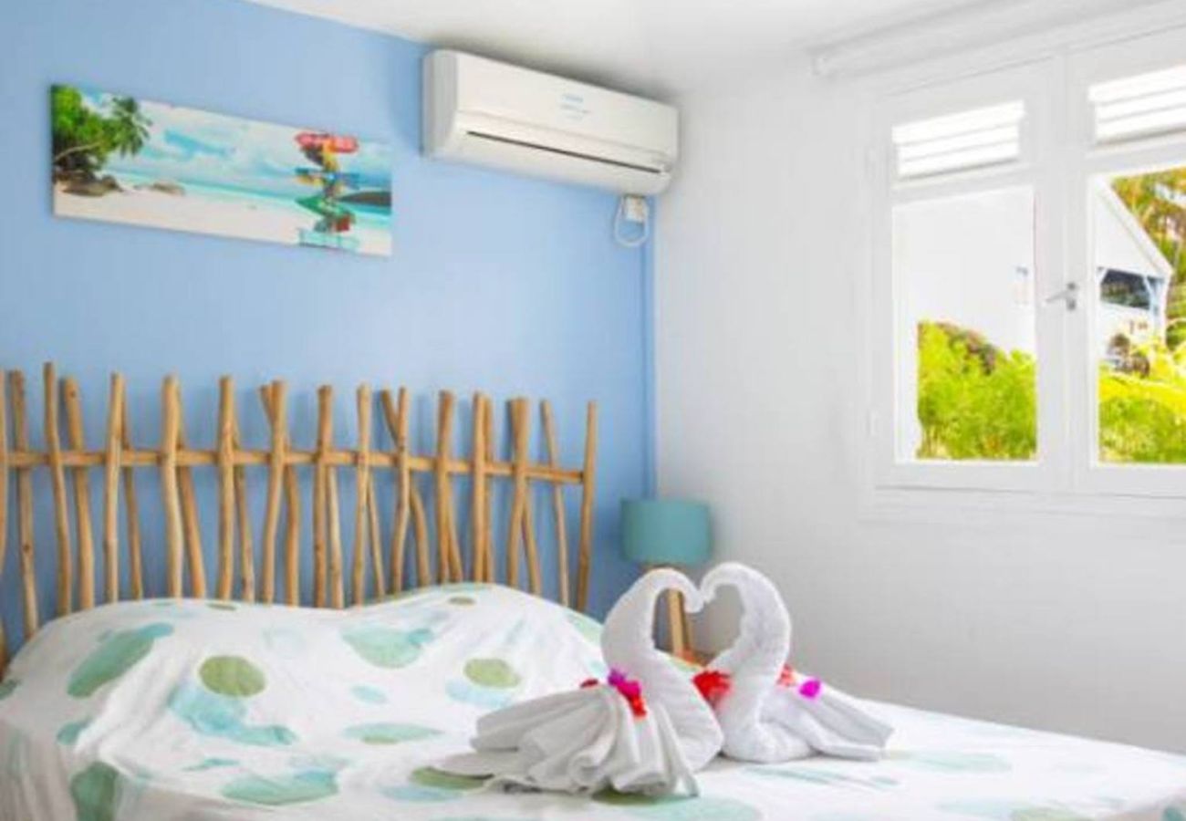 Villa à Sainte-Anne - Villa à Sainte Anne en Martinique - Ref : M135C