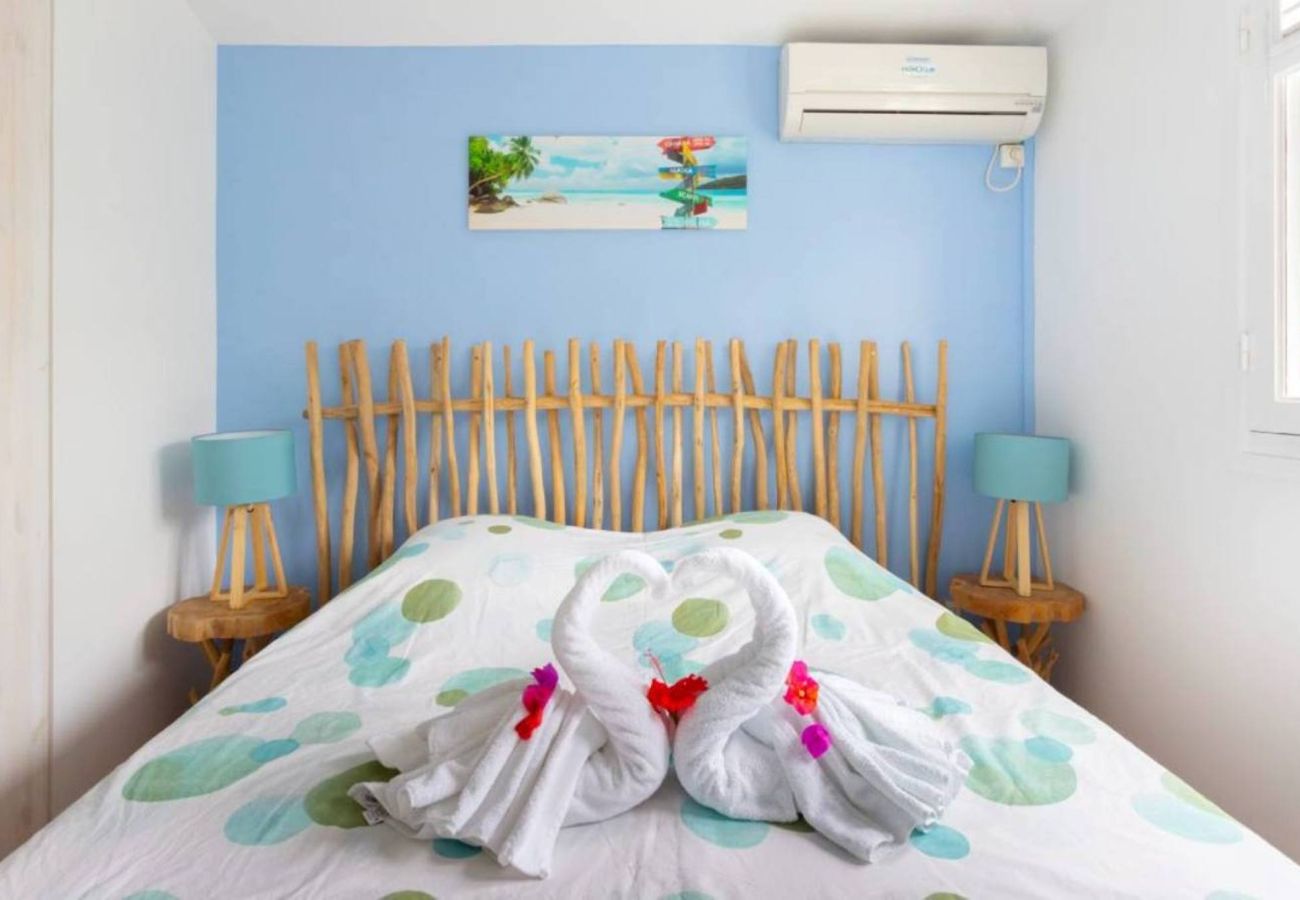 Villa à Sainte-Anne - Villa à Sainte Anne en Martinique - Ref : M135C