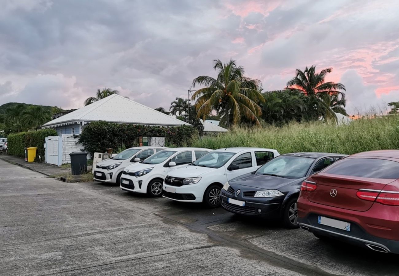 Villa à Sainte-Anne - Villa à Sainte Anne en Martinique - Ref : M135C