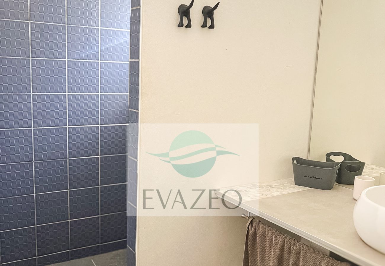 Villa à Saint-François - Villa à St François en Guadeloupe - Ref : G028