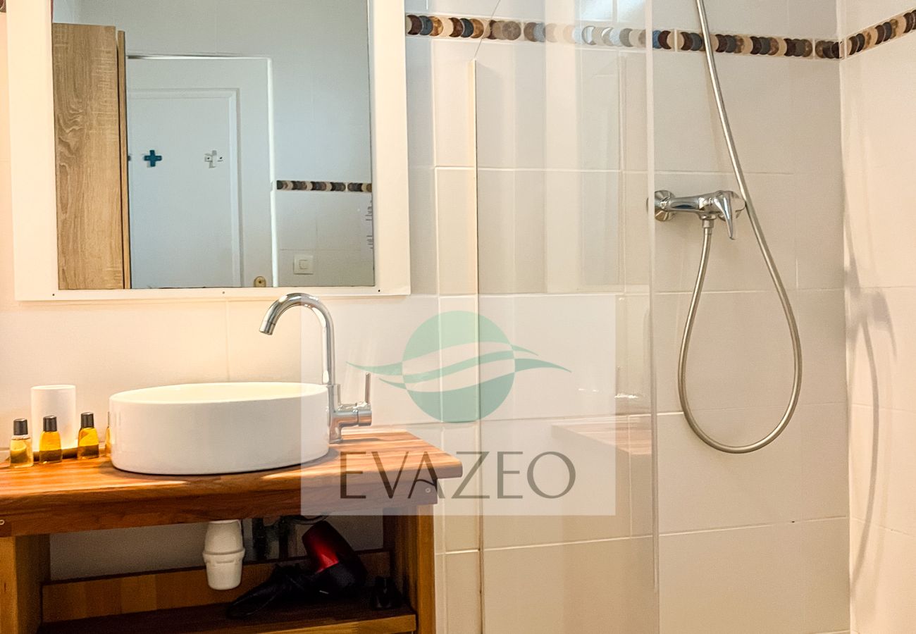 Villa à Saint-François - Villa à St François en Guadeloupe - Ref : G042