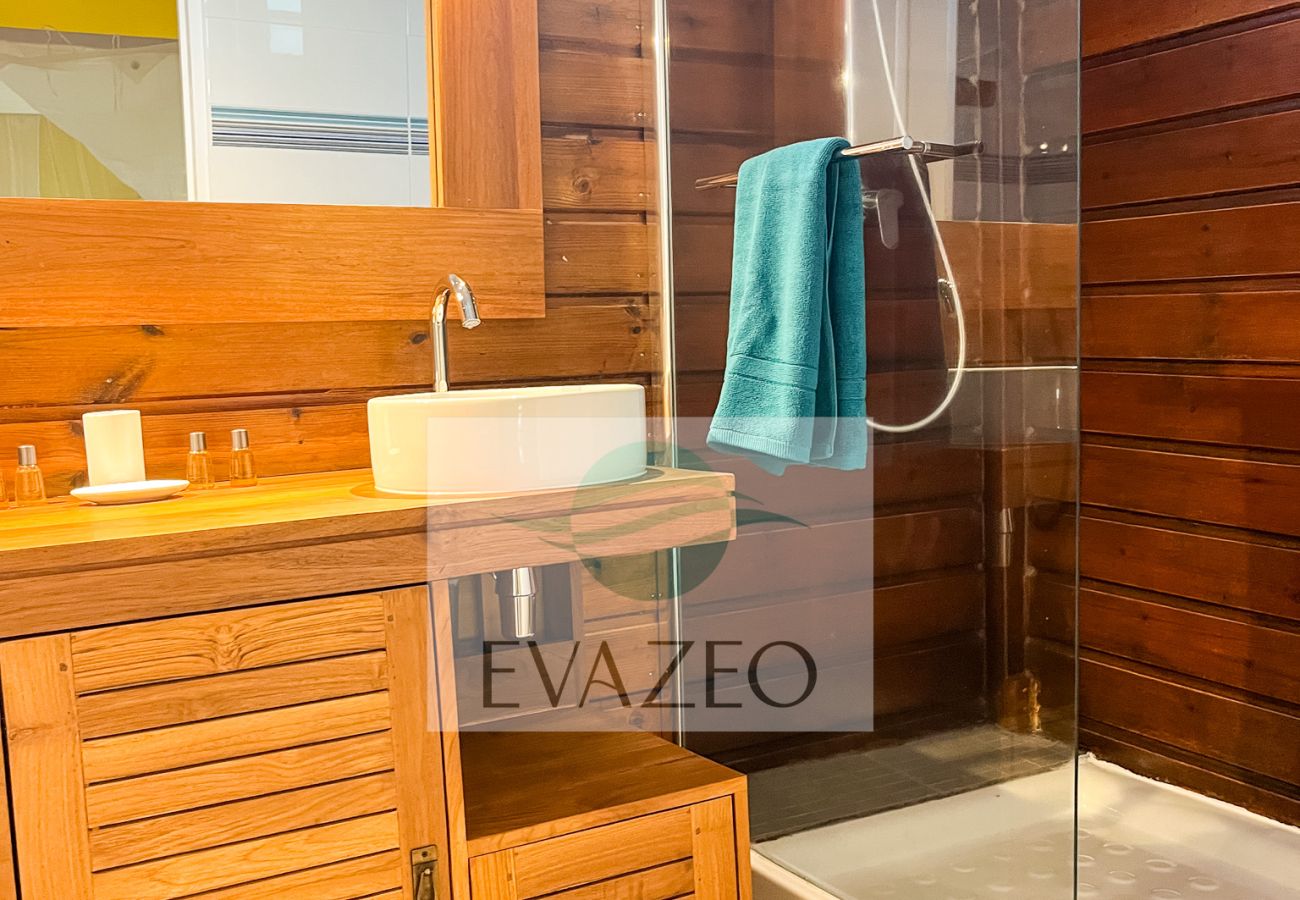 Villa à Saint-François - Villa à St François en Guadeloupe - Ref : G042