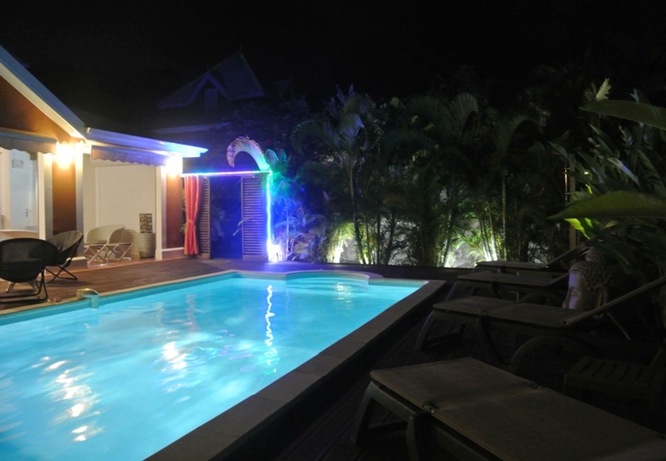 Villa à Saint-François - Villa à St François en Guadeloupe - Ref : G056A