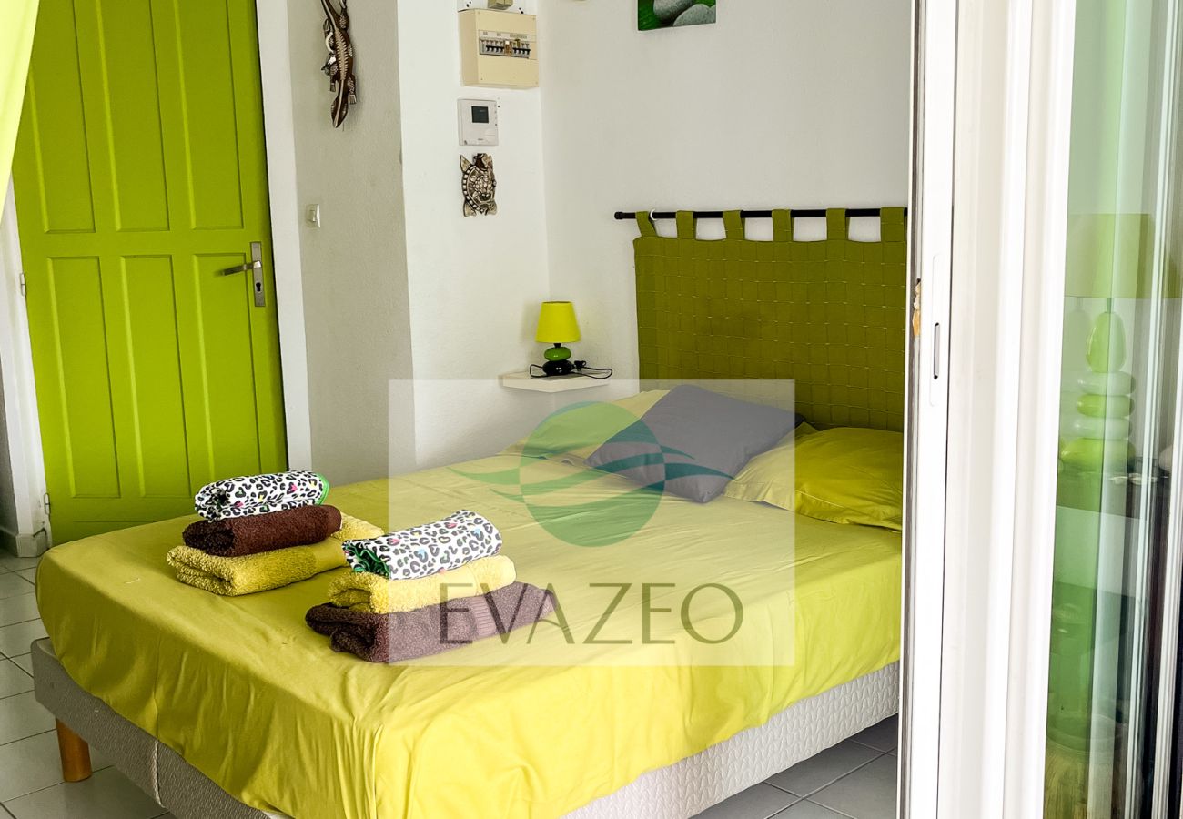 Appartement à Sainte-Anne - Résidence à Ste Anne Guadeloupe - Ref : HG024