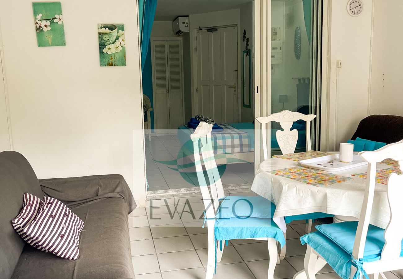 Appartement à Sainte-Anne - Résidence à Ste Anne Guadeloupe - Ref : HG027