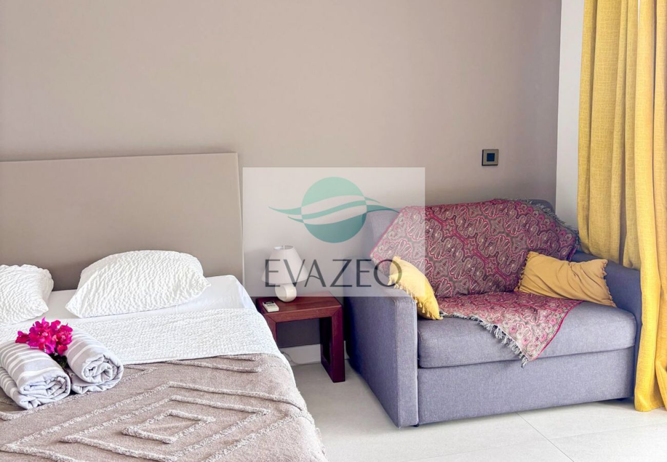 Aparthotel à Grand Case - Appart hôtel TI BAY, REF STM003
