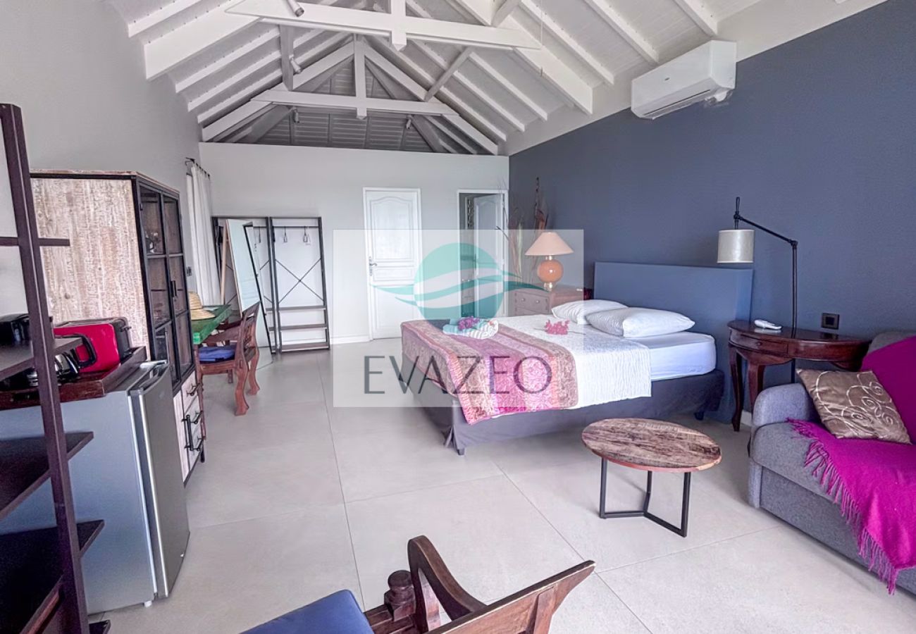 Aparthotel à Grand Case - Apart hôtel, Mont des Caraïbes REF STM002