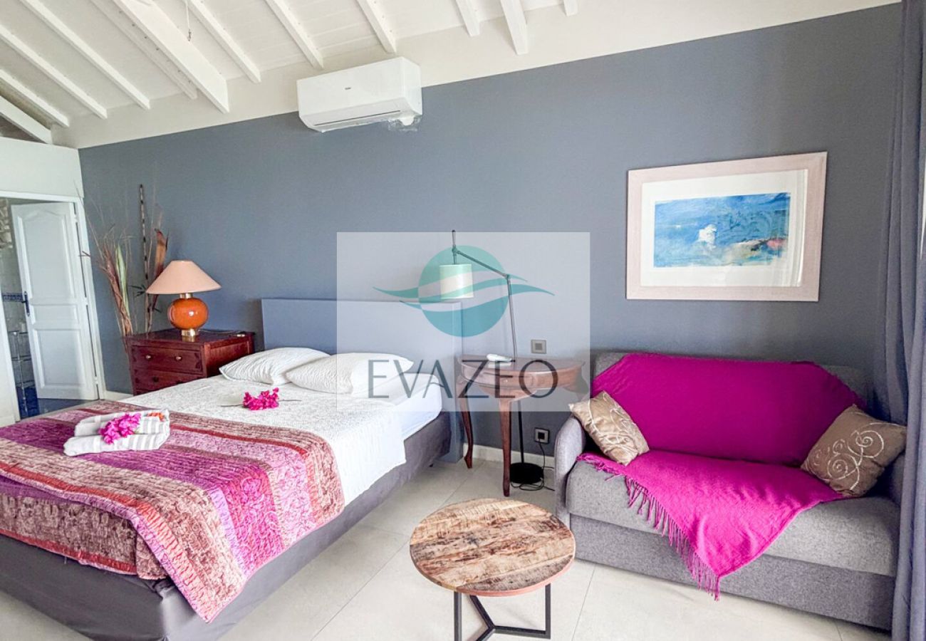 Aparthotel à Grand Case - Apart hôtel, Mont des Caraïbes REF STM002