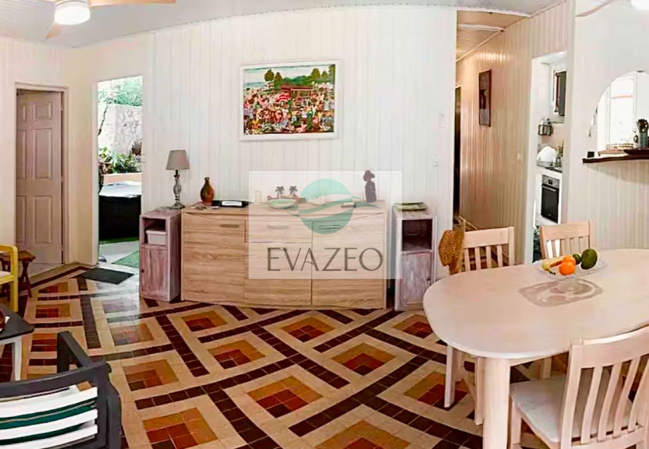 Villa à Sainte-Anne - VILLA 3CH STE ANNE REF M321