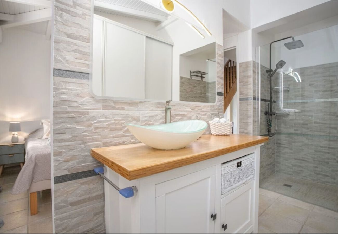 Villa à Les Trois-Ilets - Villa aux Trois Ilets ref M305