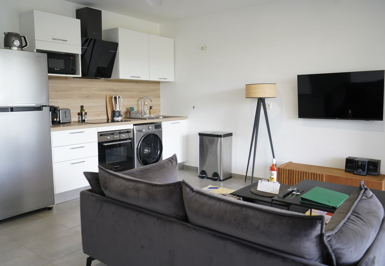 Appartement à Les Trois-Ilets - T2 Domaine de l'Anse Mitan - HM100