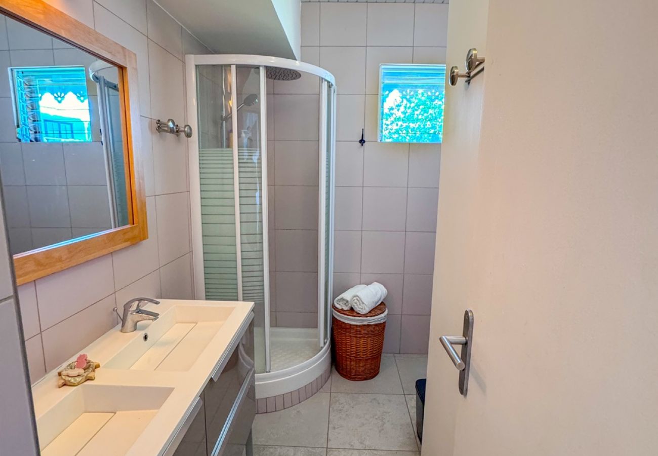 Villa à Le Diamant - Villa au Diamant en Martinique - Ref : M137