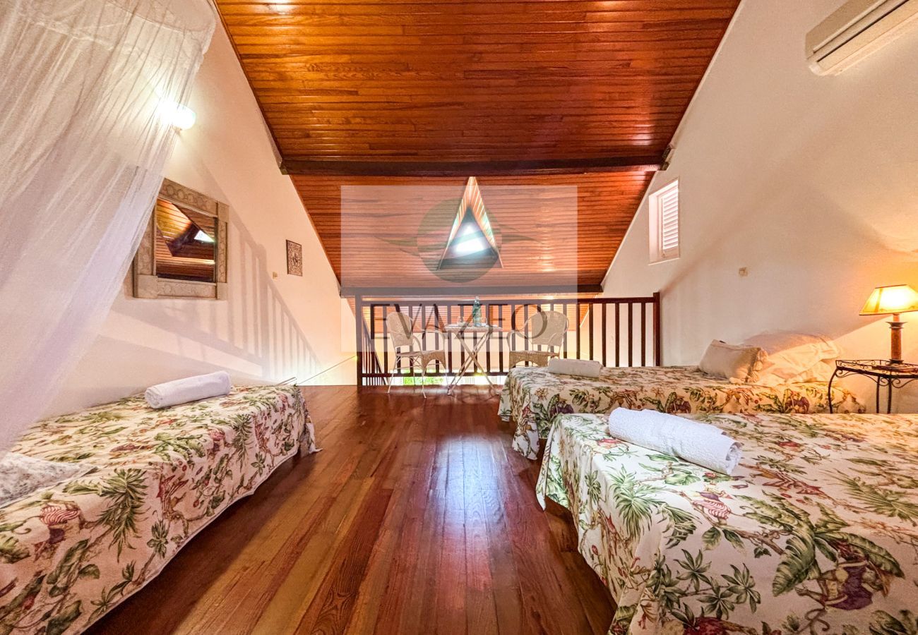 Villa à Sainte-Anne - Villa à Sainte Anne Ref M019 - 2 ch plage à 400m