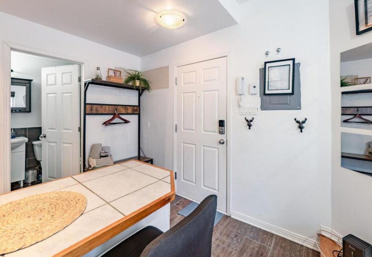 Appartement à Montreal - HCAN001 - Studio COZY