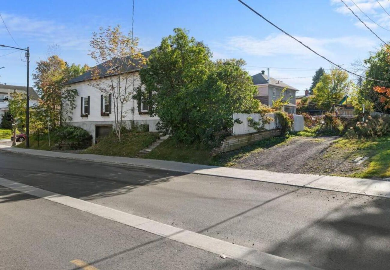 Maison à Quebec - CAN002 - Ruralité au Coeur de la Ville