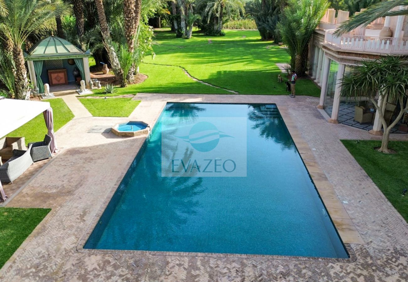 Villa à Marrakech Alentours - VILLA OUSSOUD MAR0011F