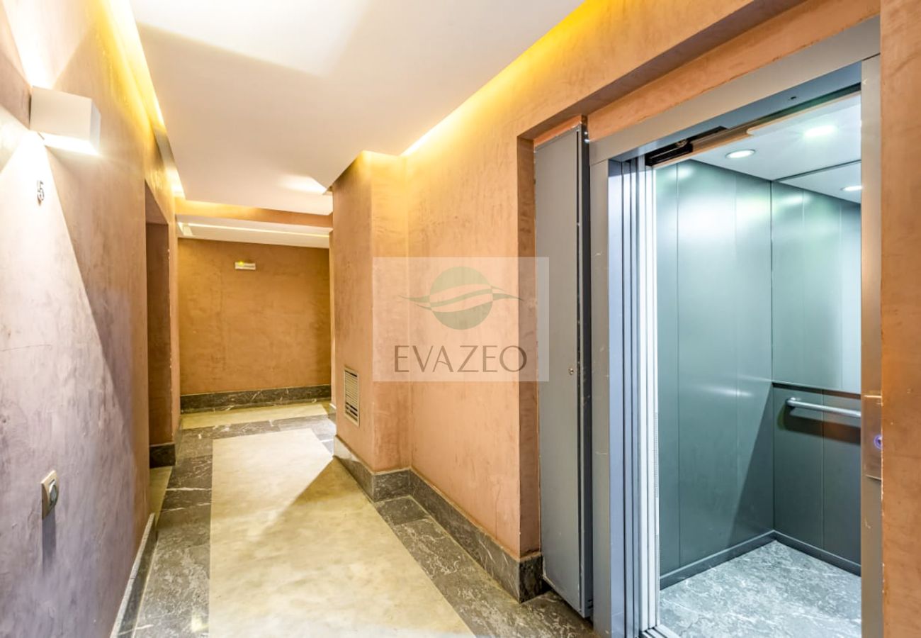 Appartement à Marrakech Alentours - APPT T3 SEMLALIA MAR0301F