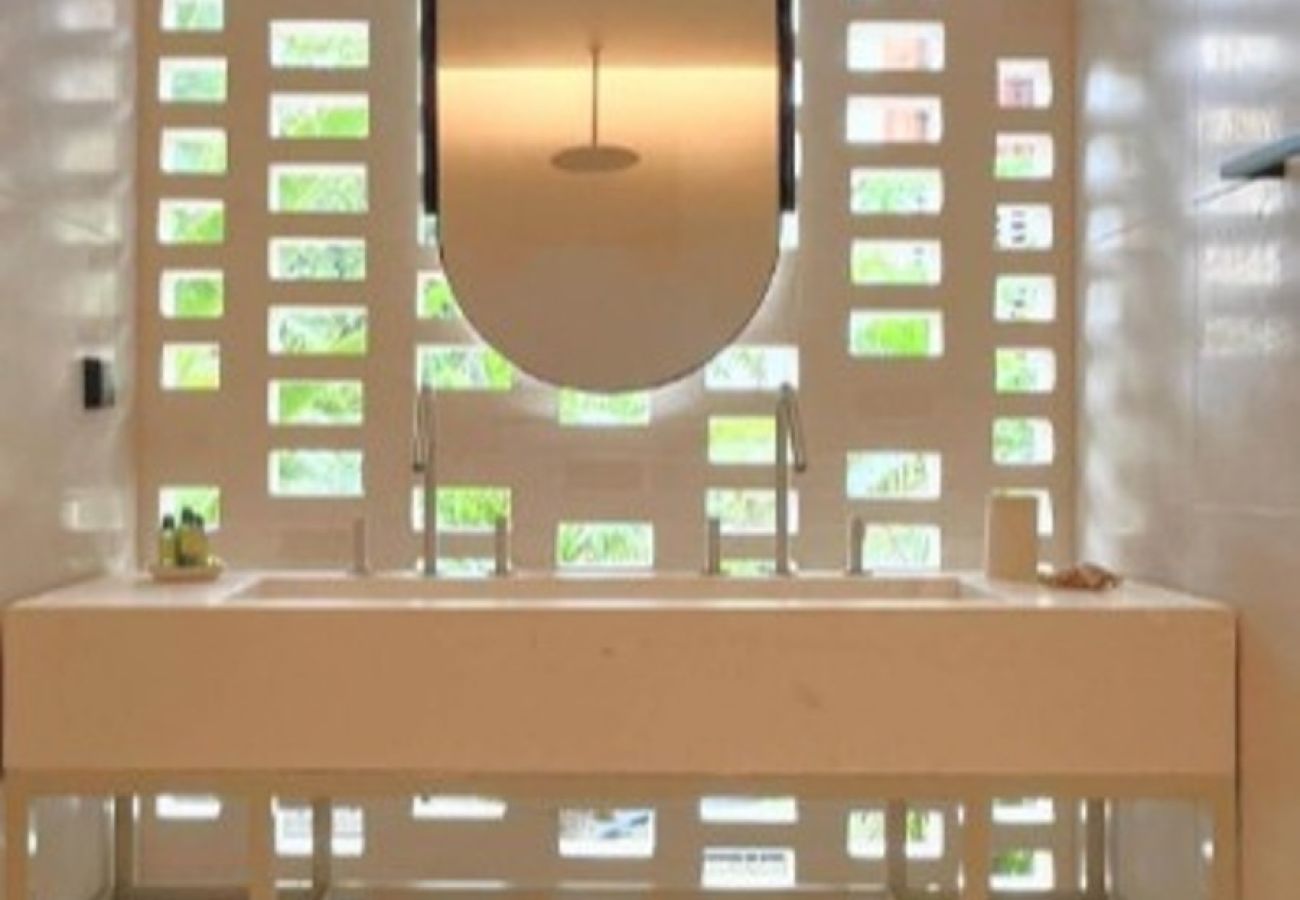 Villa à Le Diamant - Villa Ref M153 au Diamant