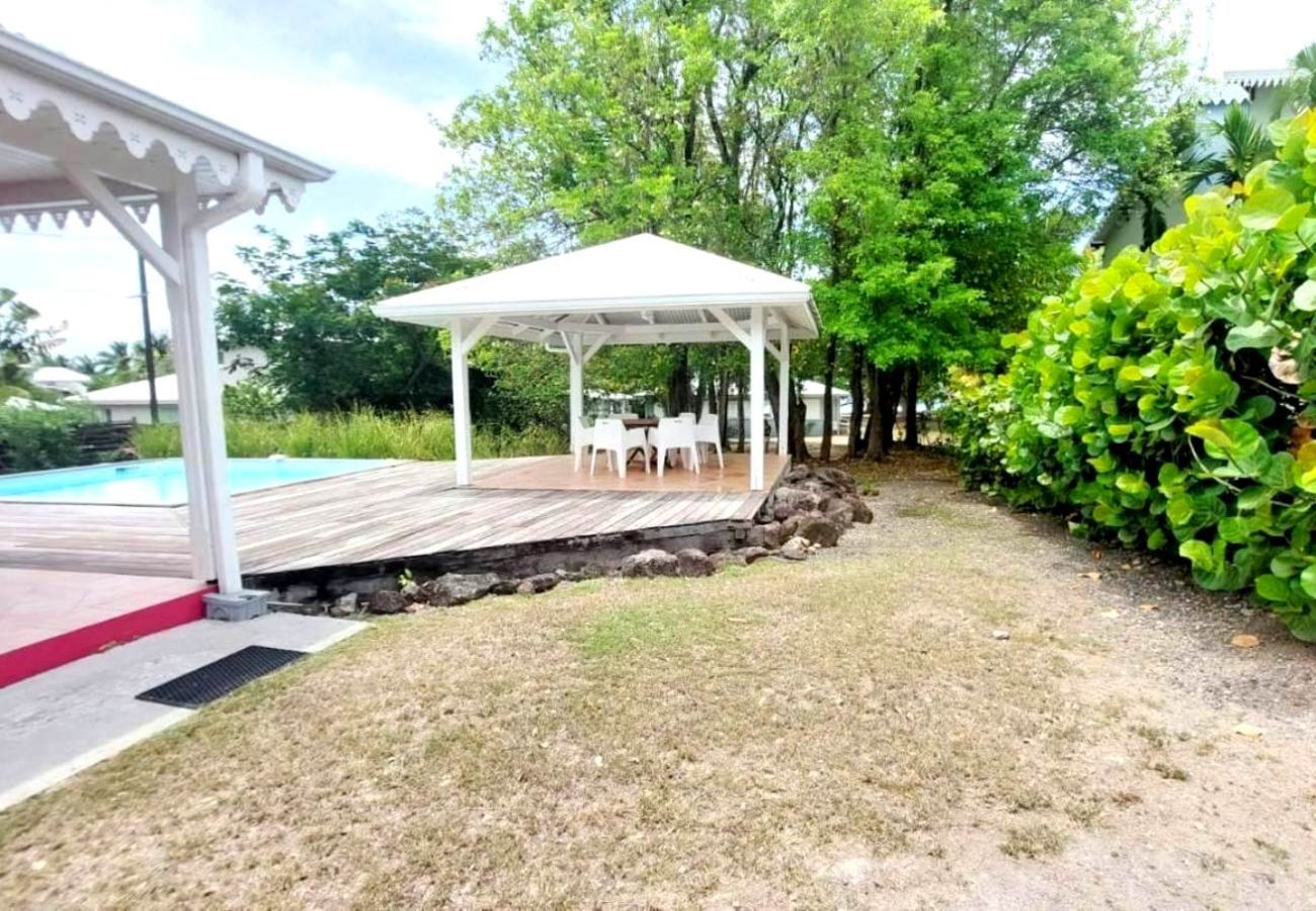 Villa à Le Diamant - Villa au Diamant ref M128 3ch piscine