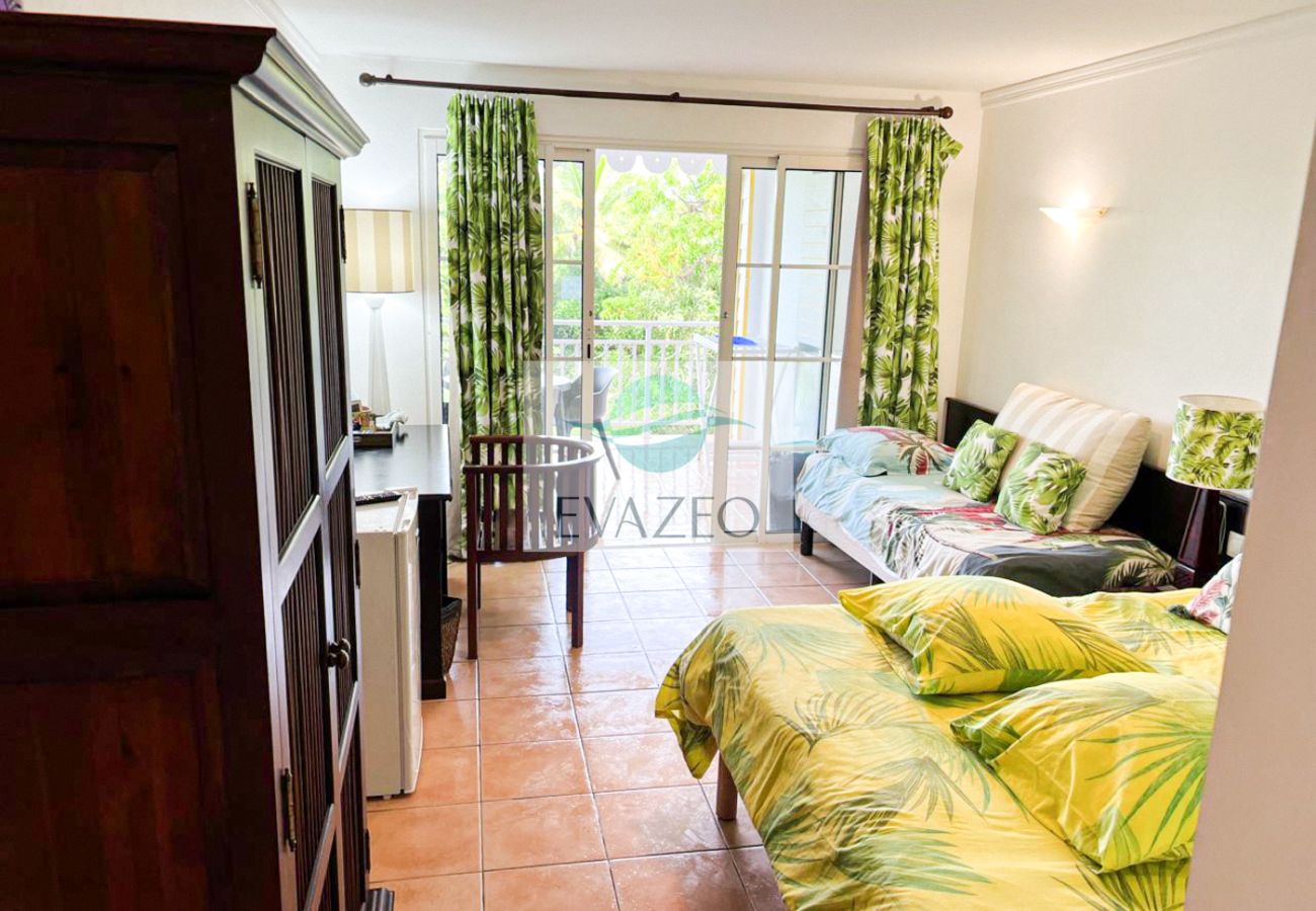 Appartement à Saint-François - STUDIO Saint François REF M-000104
